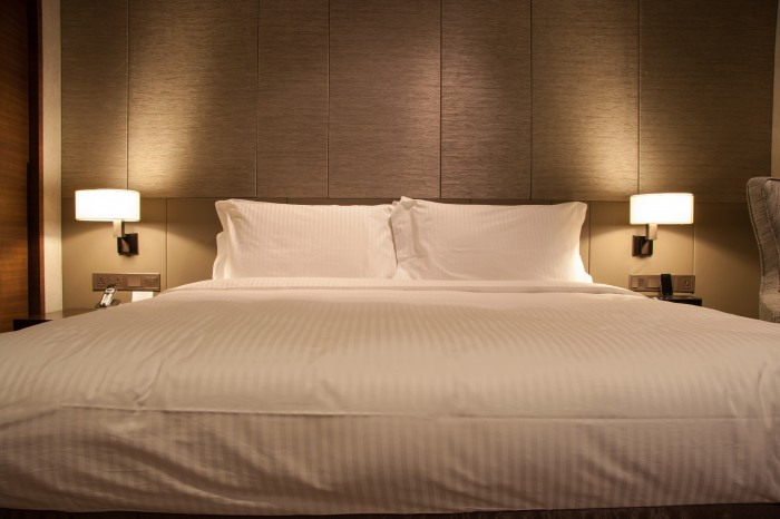 Chambre moderne et confortable